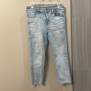 American Eagle Light Washed Jeans